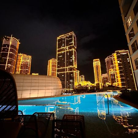 Luxxe Interior Design Condo - Novotel Residences At Acqua Private Residences Мандалуйонг Экстерьер фото