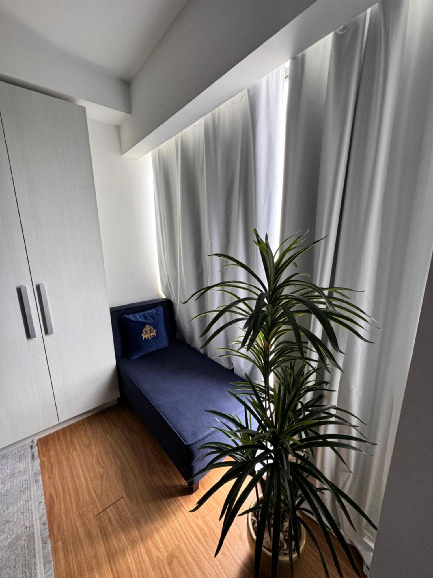 Luxxe Interior Design Condo - Novotel Residences At Acqua Private Residences Мандалуйонг Экстерьер фото